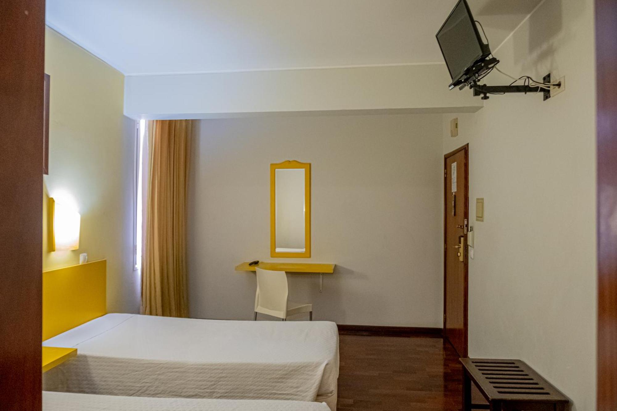 فندق Residencial Chafariz /Queimada فونشال المظهر الخارجي الصورة